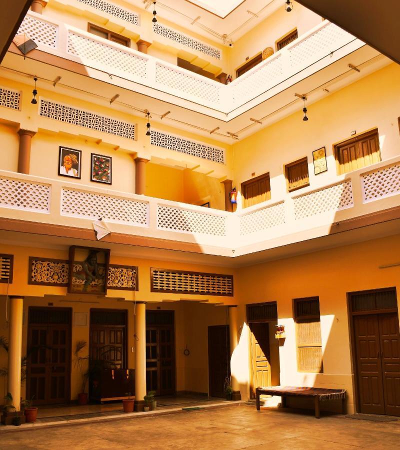 Gobind Bhawan Heritage Hotel ハリドワール エクステリア 写真