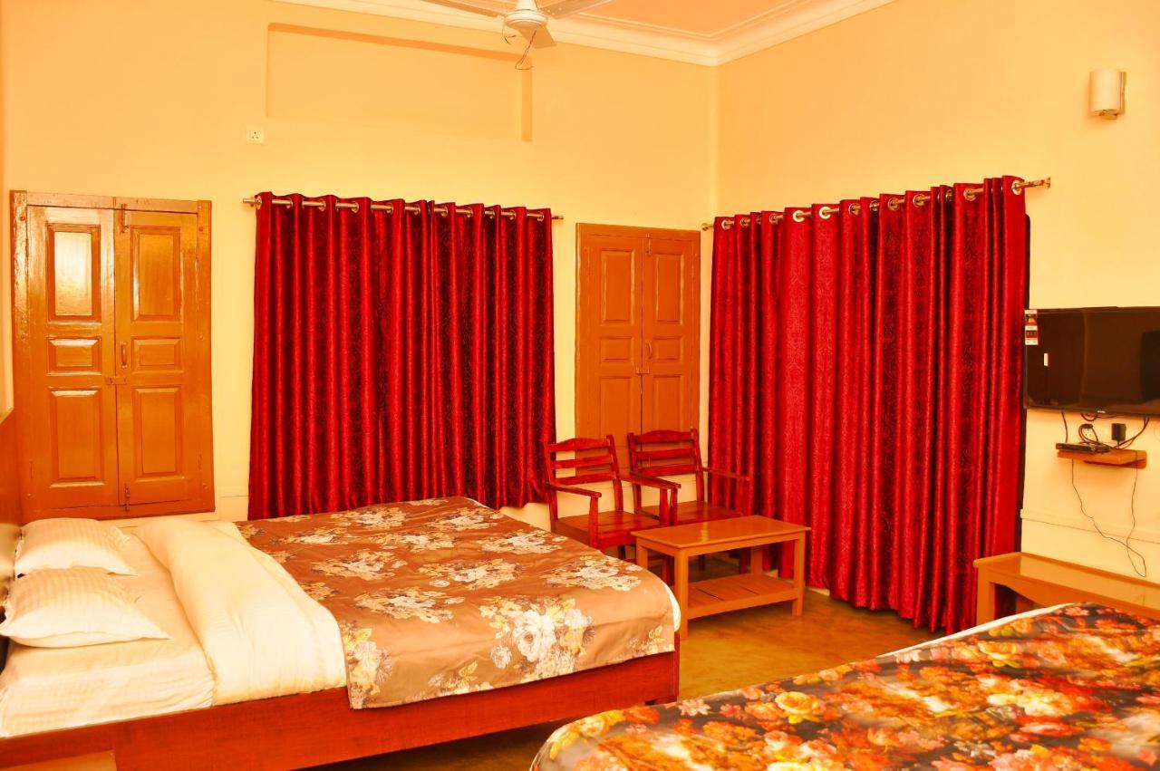Gobind Bhawan Heritage Hotel ハリドワール エクステリア 写真