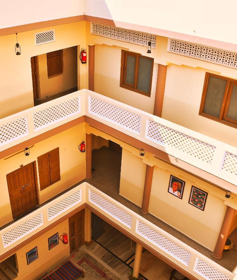 Gobind Bhawan Heritage Hotel ハリドワール エクステリア 写真